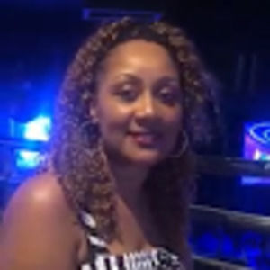 Meet your Posher, Danita